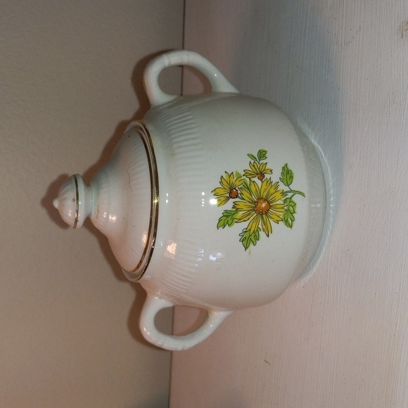 Vintage Strafford England Summertime sunflower 🌻 sugar dish - Picture 1 of 6